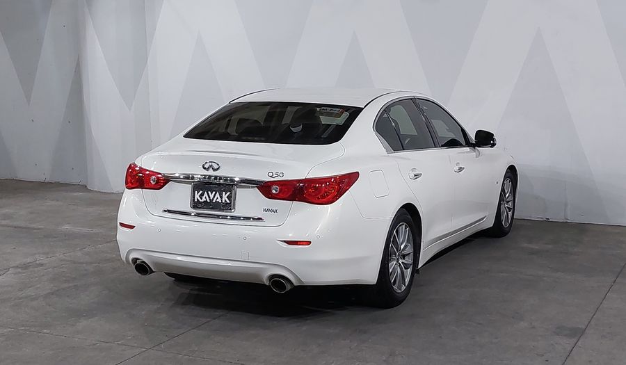 Infiniti Q50 3.7 SEDUCTION AT Sedan 2017