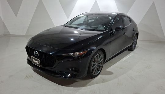 Mazda • Mazda 3