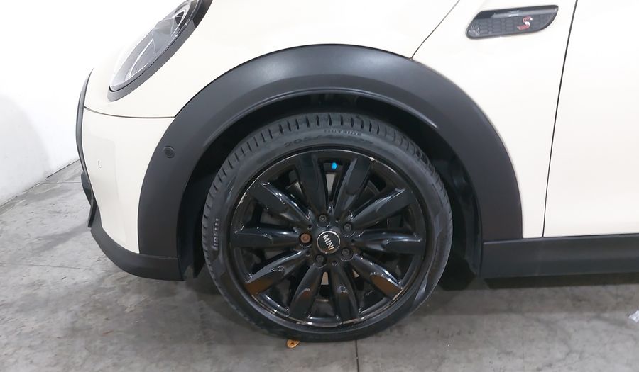Mini Cooper S 2.0 COOPER CLASSIC DCT Hatchback 2022