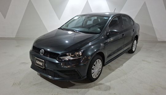 Volkswagen • Vento