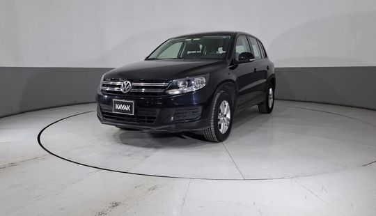 Volkswagen • Tiguan