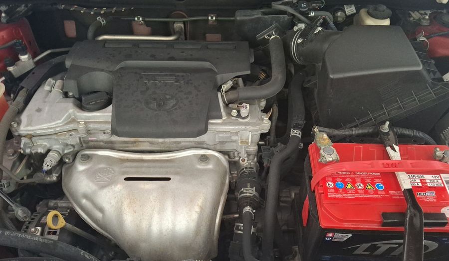 Toyota Rav4 2.5 XLE AWD AT Suv 2014