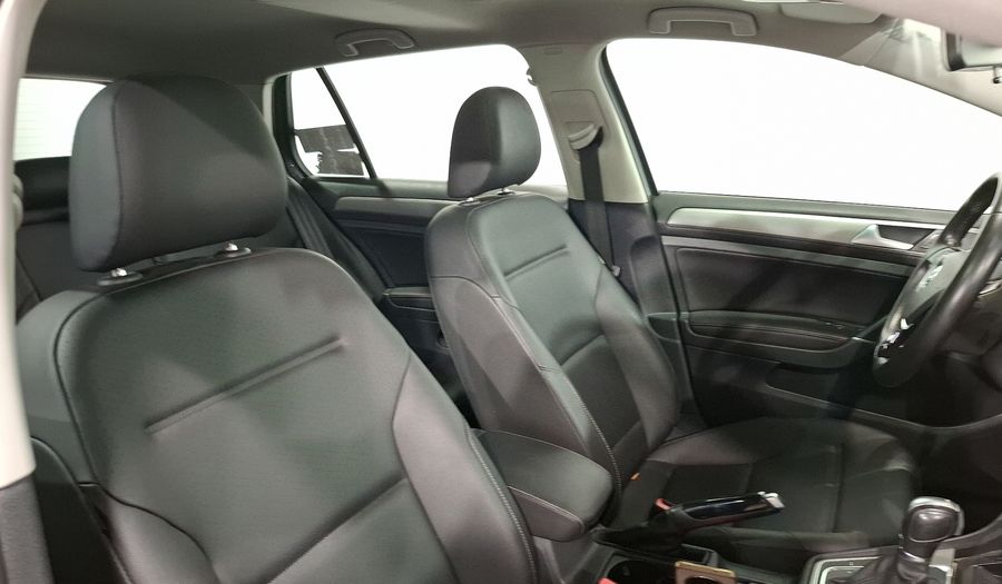 Volkswagen Golf 1.4 COMFORTLINE DSG Hatchback 2017