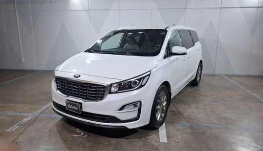Kia • Sedona