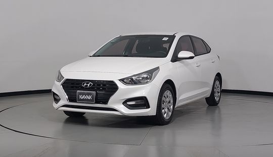 Hyundai • Accent
