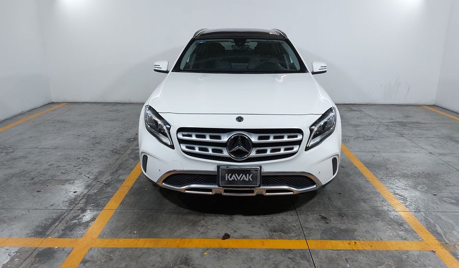 Mercedes Benz Clase Gla 1.6 GLA 200 SPORT DCT Suv 2019
