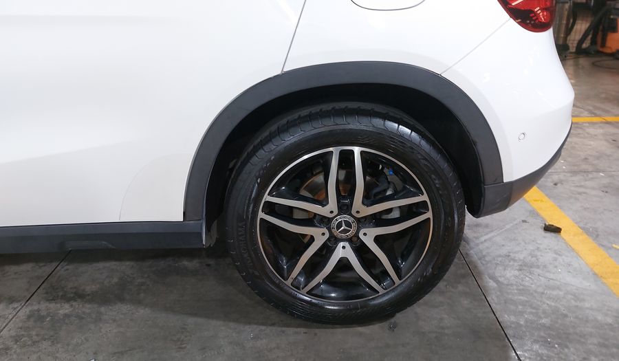 Mercedes Benz Clase Gla 1.6 GLA 200 SPORT DCT Suv 2019