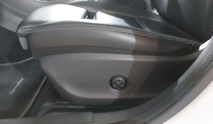 Mercedes Benz Clase Gla 1.6 GLA 200 SPORT DCT Suv 2019