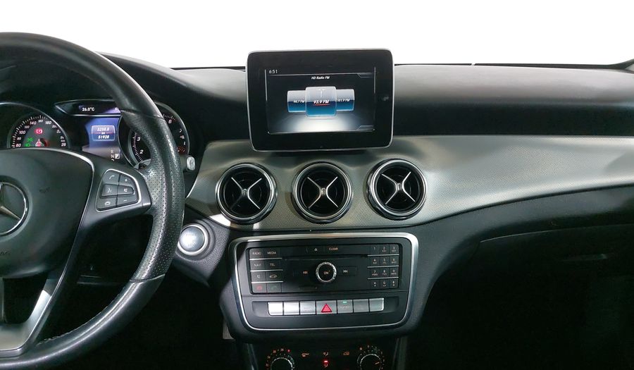 Mercedes Benz Clase Gla 1.6 GLA 200 SPORT DCT Suv 2019