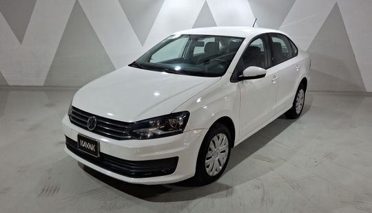 Volkswagen • Vento