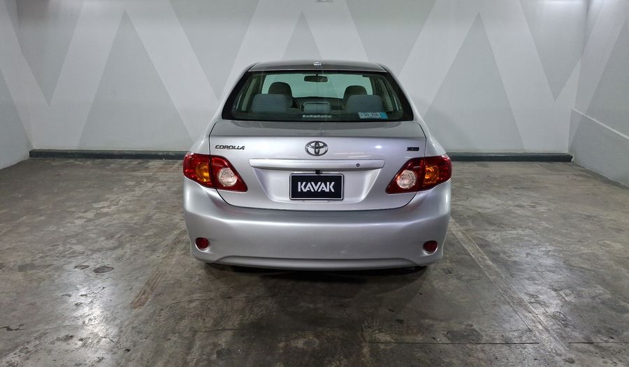 Toyota Corolla 1.8 XLE AT Sedan 2010