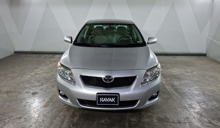 Toyota Corolla 1.8 XLE AT Sedan 2010