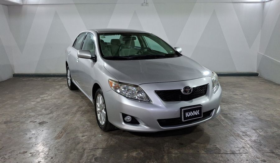 Toyota Corolla 1.8 XLE AT Sedan 2010
