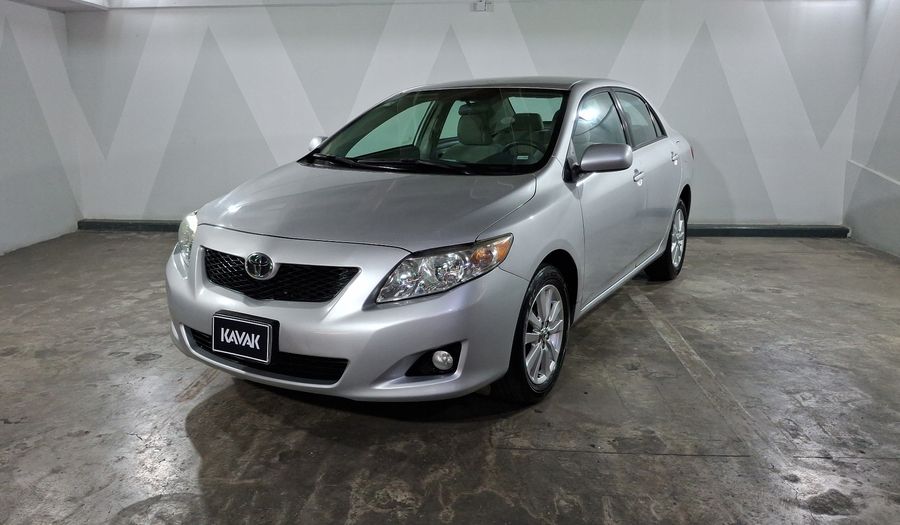 Toyota Corolla 1.8 XLE AT Sedan 2010