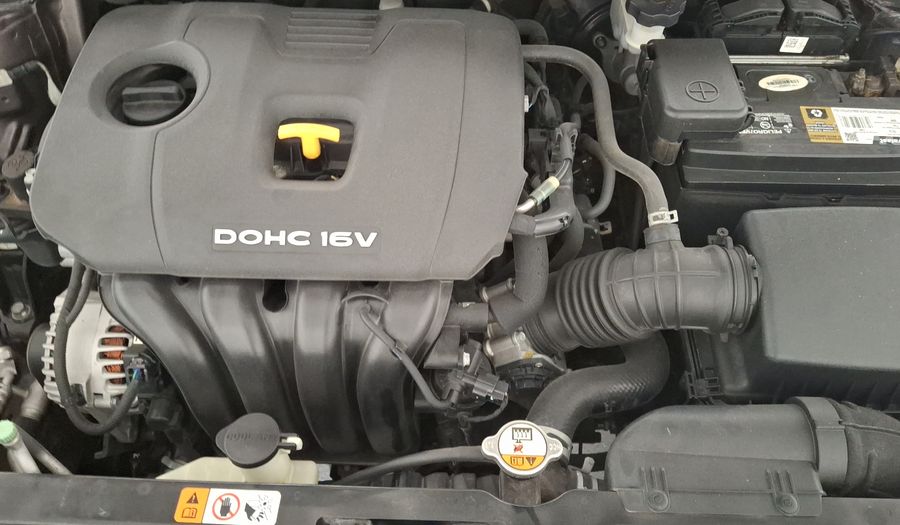 Kia Forte 2.0 L MT Sedan 2017