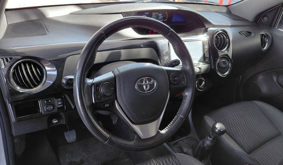 Toyota Etios 1.5 XLS Hatchback 2017