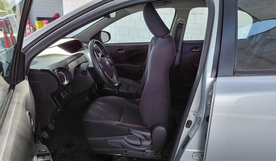 Toyota Etios 1.5 XLS Hatchback 2017