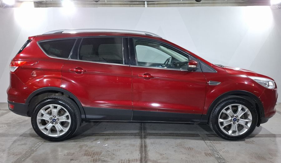 Ford Escape 2.5 TITANIUM I4 AT Suv 2015