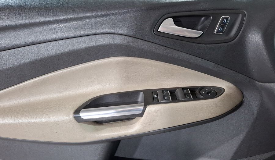 Ford Escape 2.5 TITANIUM I4 AT Suv 2015