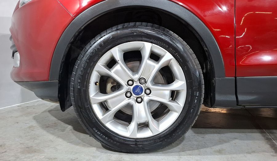 Ford Escape 2.5 TITANIUM I4 AT Suv 2015