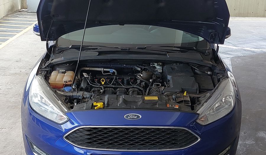 Ford Focus 2.0 SE FLEX AT Hatchback 2016