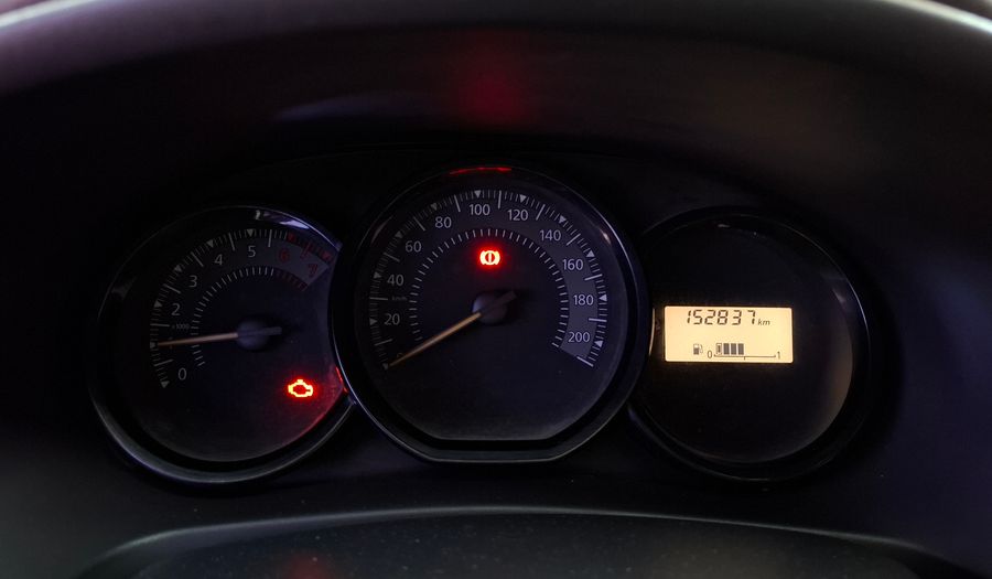 Renault Logan 1.6 AUTHENTIQUE PLUS Sedan 2014