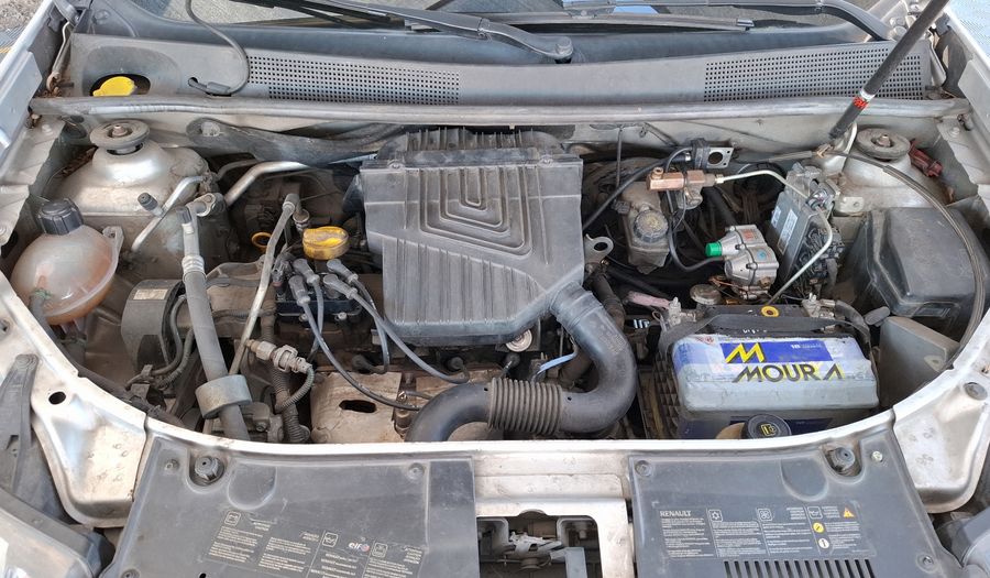 Renault Logan 1.6 AUTHENTIQUE PLUS Sedan 2014