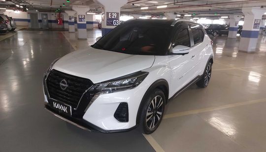 Nissan • Kicks