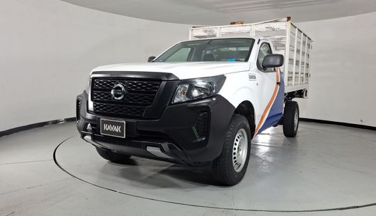 Nissan • NP300