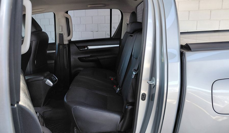 Toyota Hilux 2.8 TDI SRX AUTO C/D Pickup 2023