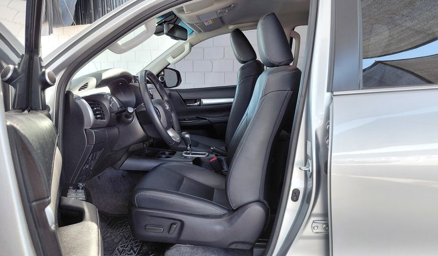 Toyota Hilux 2.8 TDI SRX AUTO C/D Pickup 2023