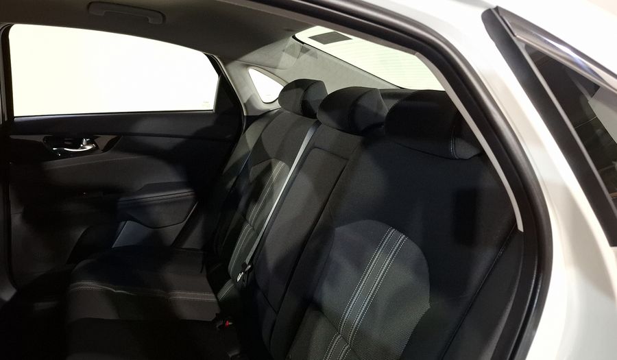 Kia Forte 2.0 EX IVT Sedan 2024
