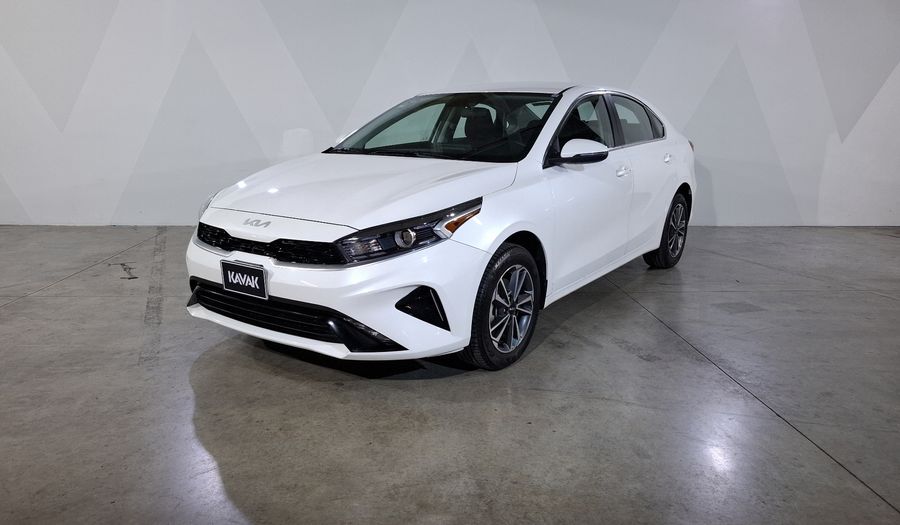 Kia Forte 2.0 EX IVT Sedan 2024