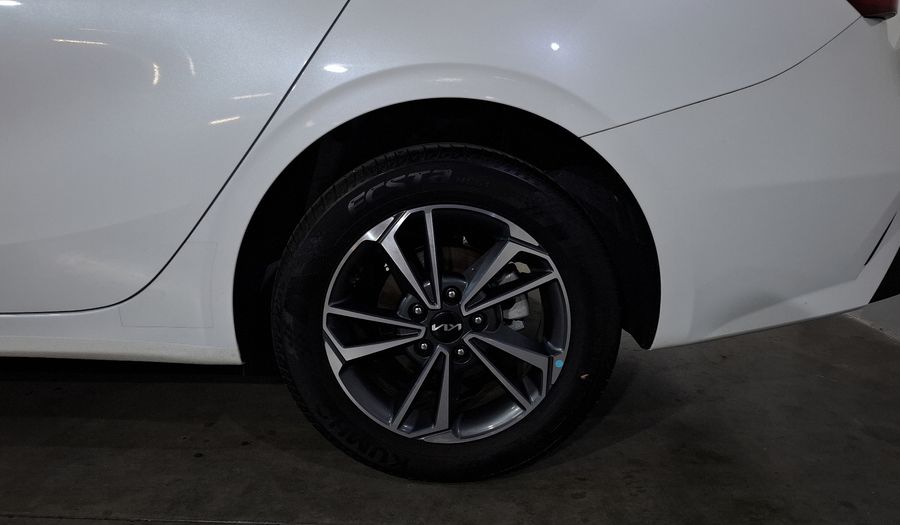 Kia Forte 2.0 EX IVT Sedan 2024