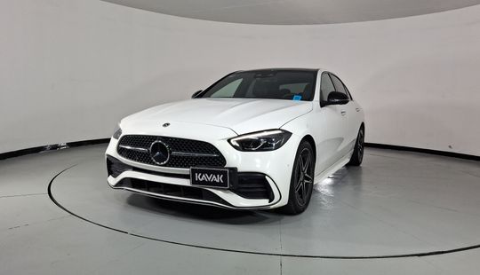 Mercedes Benz • Clase C