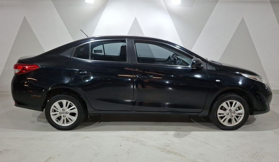 Toyota Yaris 1.5 CORE AUTO Sedan 2019