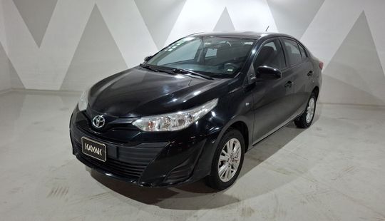 Toyota • Yaris