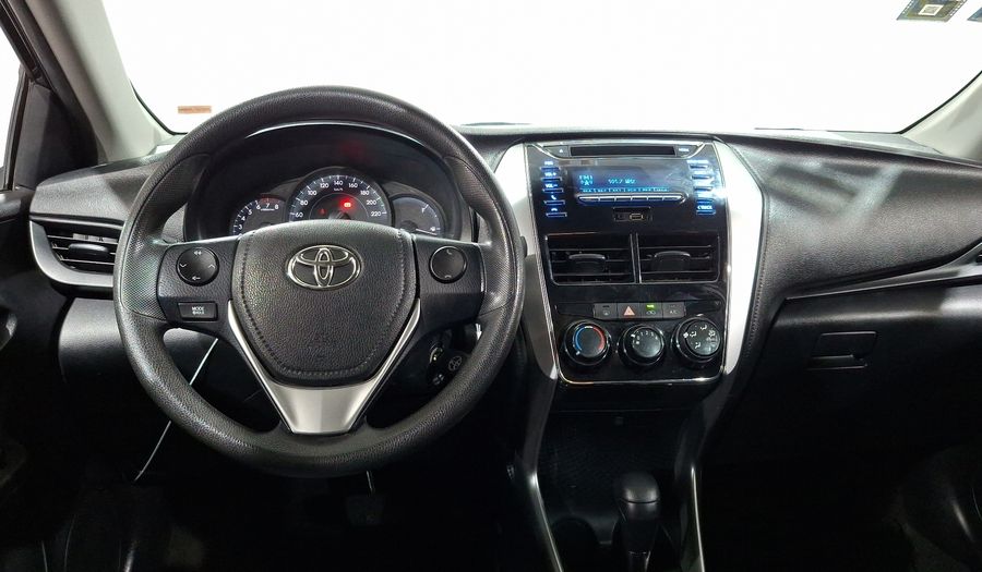 Toyota Yaris 1.5 CORE AUTO Sedan 2019