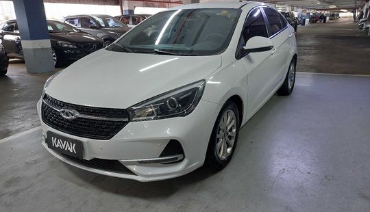 Chery • Arrizo 5