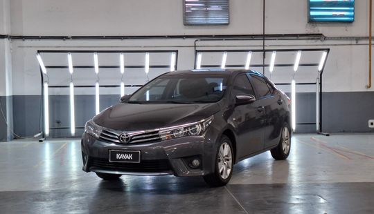 Toyota • Corolla