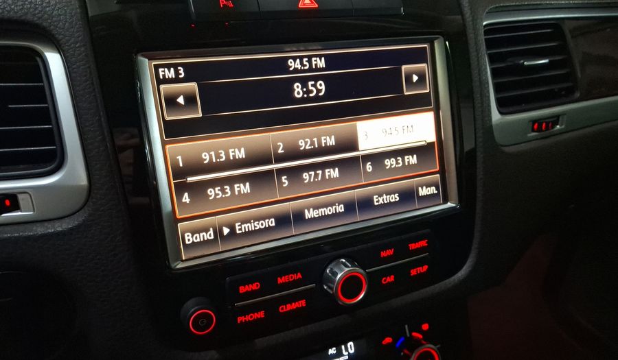 Volkswagen Touareg 3.0 V6 TDI 4WD TIPTRONIC Suv 2013
