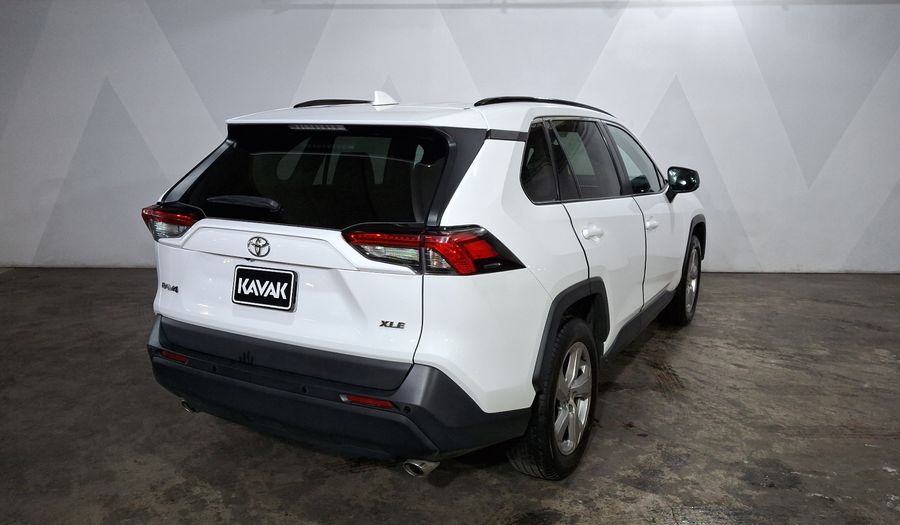 Toyota Rav4 2.5 XLE AUTO Suv 2021