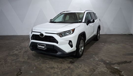 Toyota • RAV4