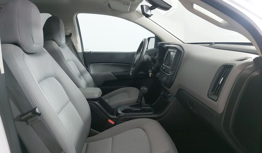 Chevrolet Colorado 2.5 DOBLE CABINA WT A 4X2 AUTO Pickup 2018