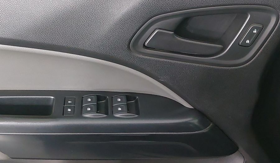 Chevrolet Colorado 2.5 DOBLE CABINA WT A 4X2 AUTO Pickup 2018