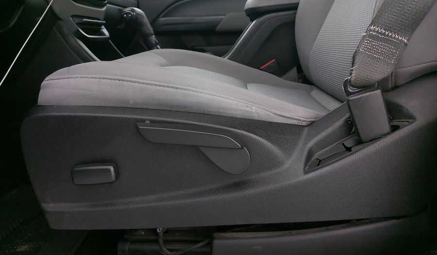 Chevrolet Colorado 2.5 DOBLE CABINA WT A 4X2 AUTO Pickup 2018