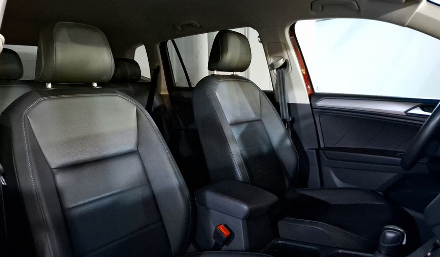 Volkswagen Tiguan 1.4 COMFORTLINE DCT Suv 2020