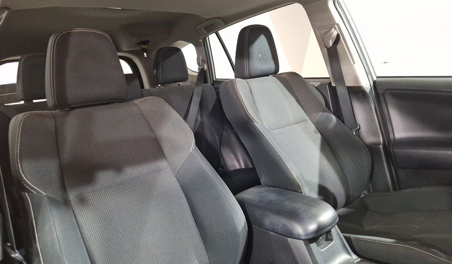 Toyota Rav4 2.5 XLE AWD AT Suv 2018