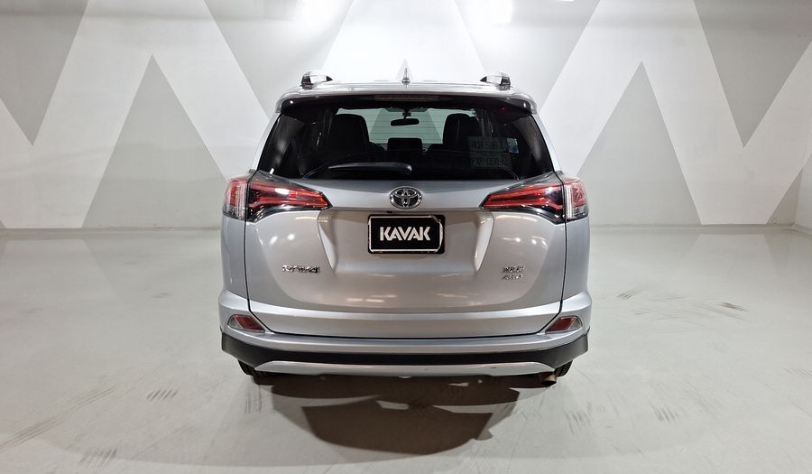 Toyota Rav4 2.5 XLE AWD AT Suv 2018