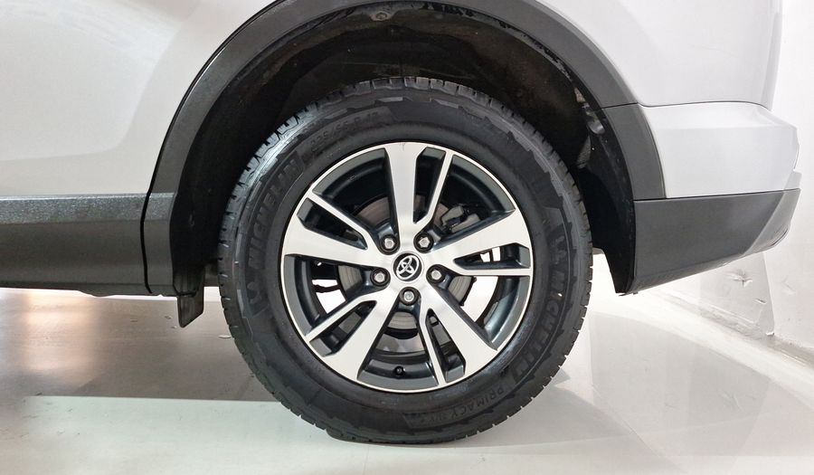 Toyota Rav4 2.5 XLE AWD AT Suv 2018